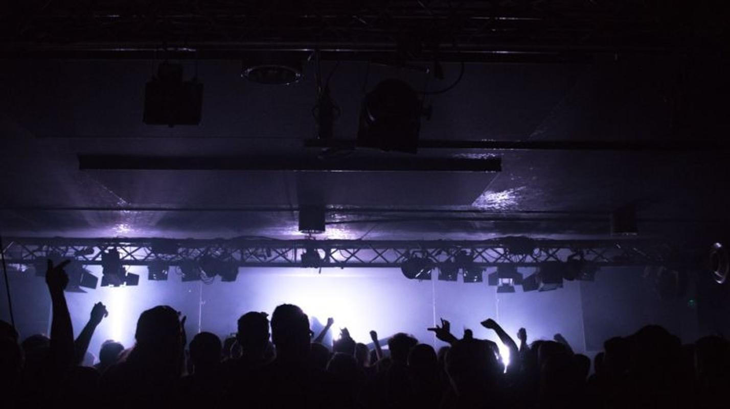 2016-03-17-perturbator-020m