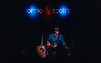Martin Harley in Concert, Ronnie Scotts, London, UK -_
