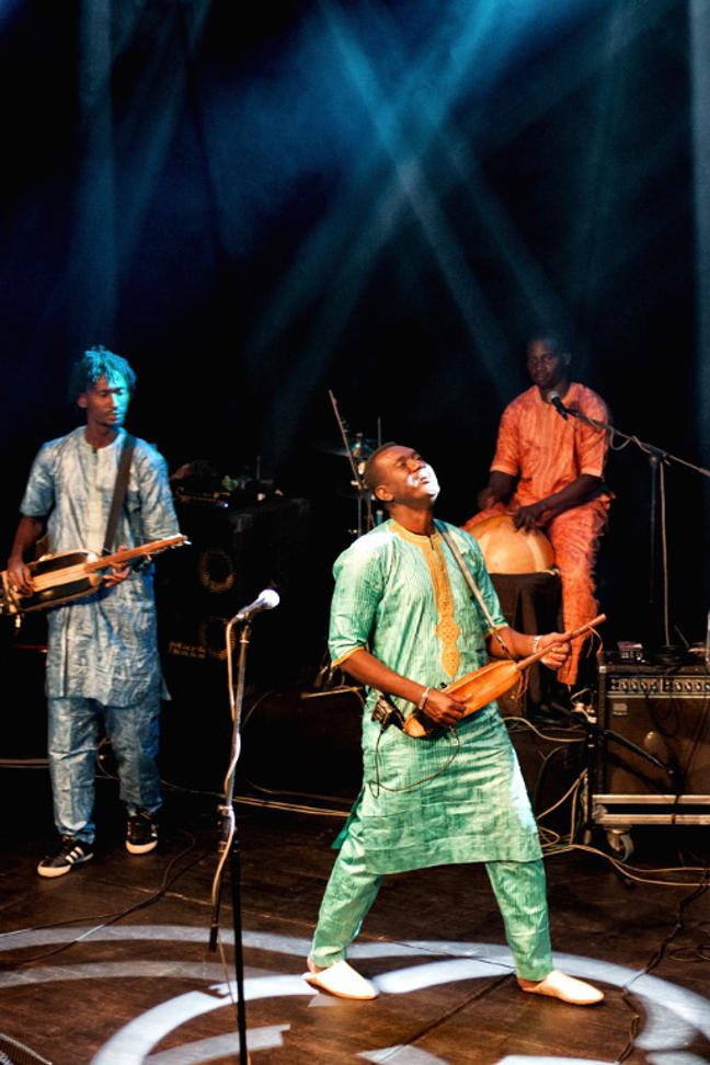 014Bassekou Kouyate