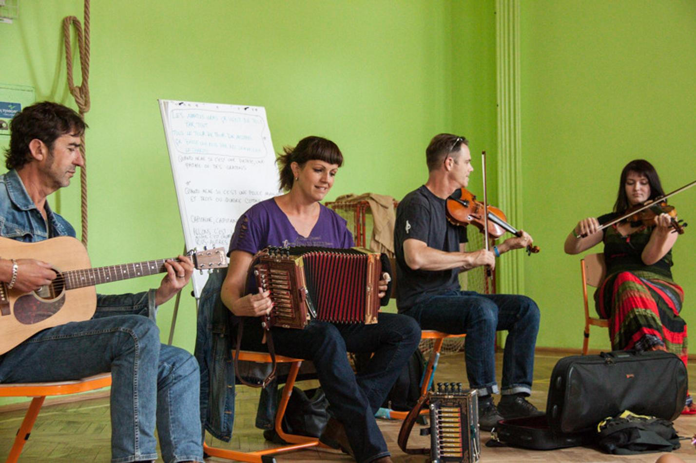 7 Folkové prázdniny 2015_Sarah Savoy_workshop 1