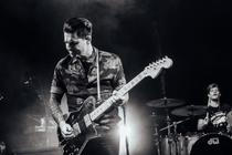 Dashboard Confessional - 8235