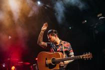 Dashboard Confessional - 8128
