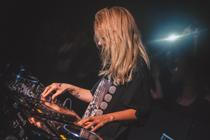 06_Alison Wanderland
