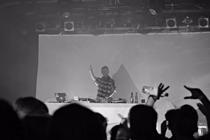 Rustie_Meetfactory, Praha