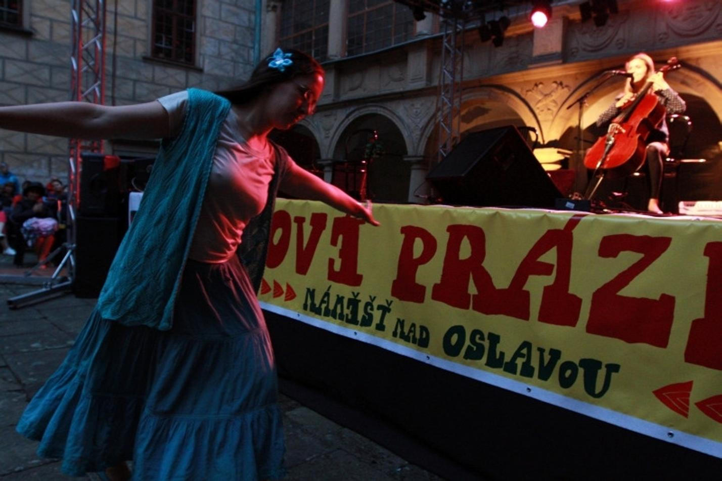 020_DomLaNena_DancasOcultas