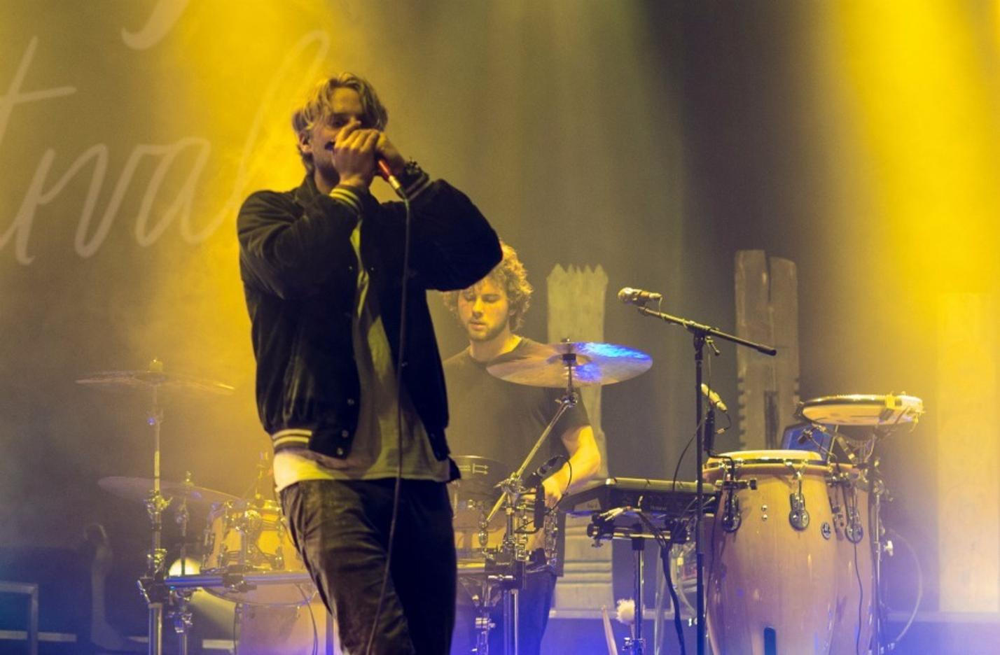 18_Milky Chance