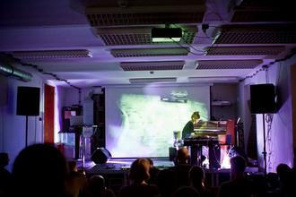 08_Poppy_Ackroyd_22_10_2015_Praha_v_Brne