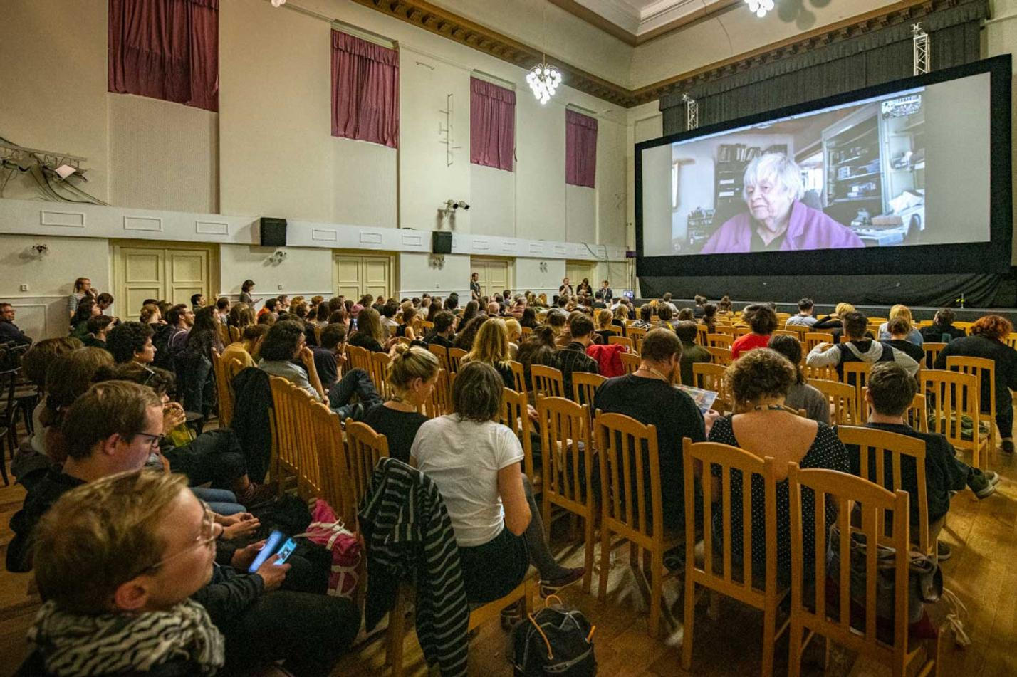 Videokonference se Steinou Vašulka