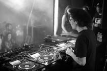 High_contrast_07