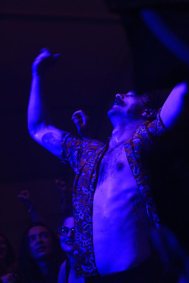 IDLES