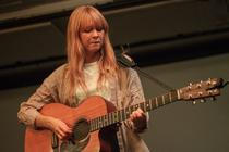 Lucy Rose 3