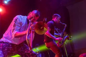 Lucky Chops (3)