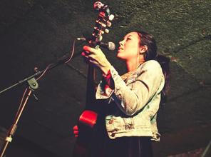Amy Vachal 4
