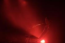 low roar-3