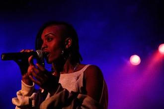 01_kelela
