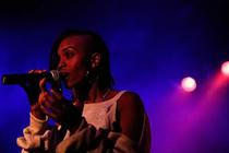 01_kelela