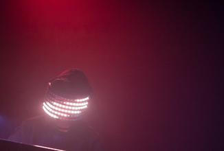 06_Shobaleader One