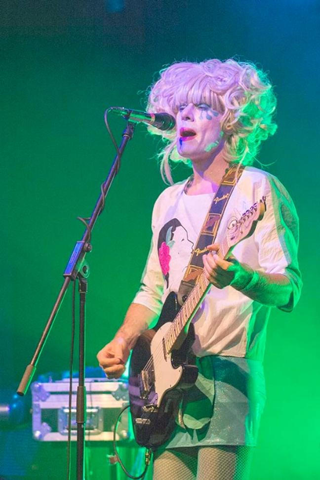 Of Montreal - V