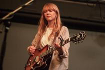 Lucy Rose 1