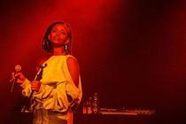 09_kelela