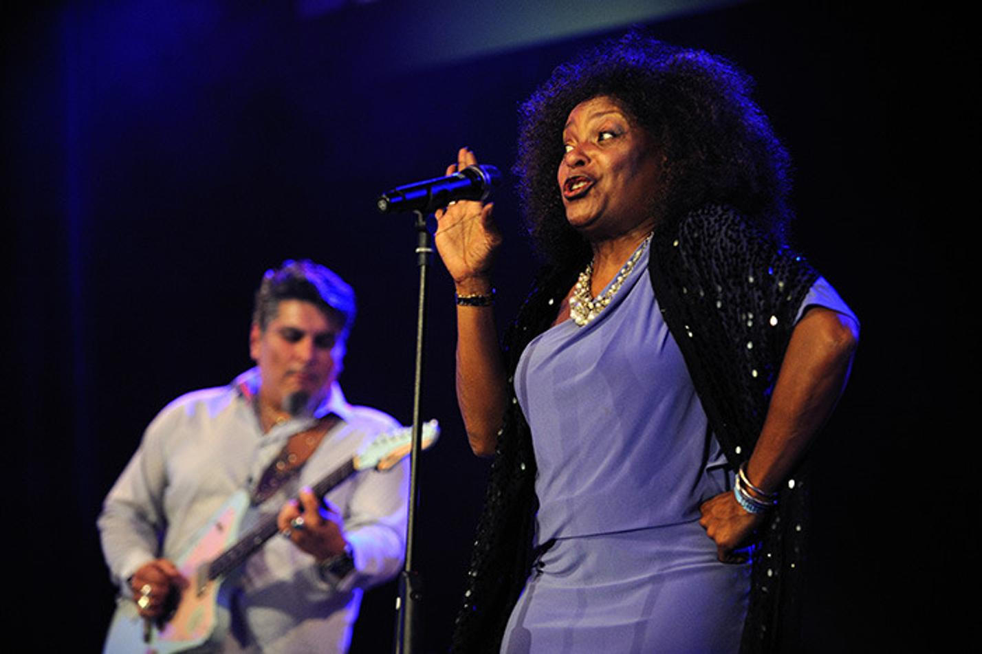 06BluesAlive1016_JonDelToroRichardson-ShaunBooker4