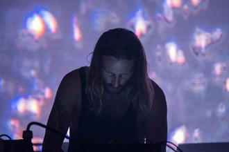 20_Ben Frost