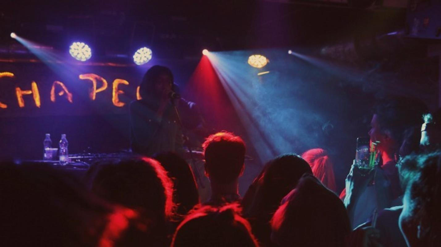 10_Little Simz_Chapeau Rouge Prague