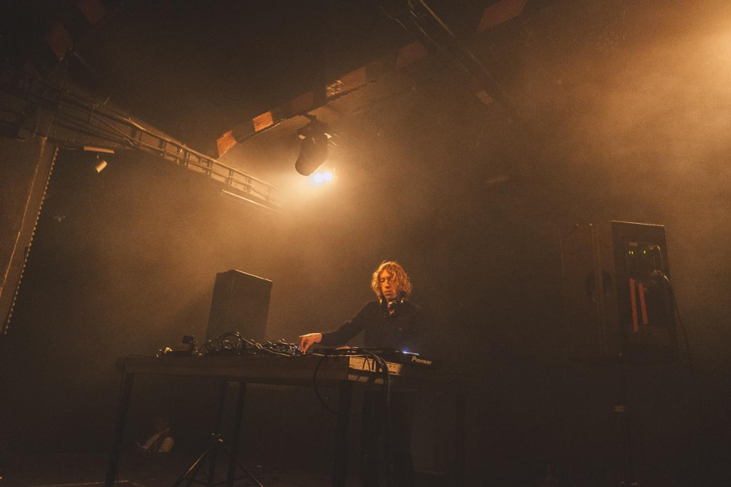 12_Daniel Avery