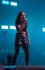 08_Chvrches