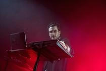 05_Nicolas Jaar