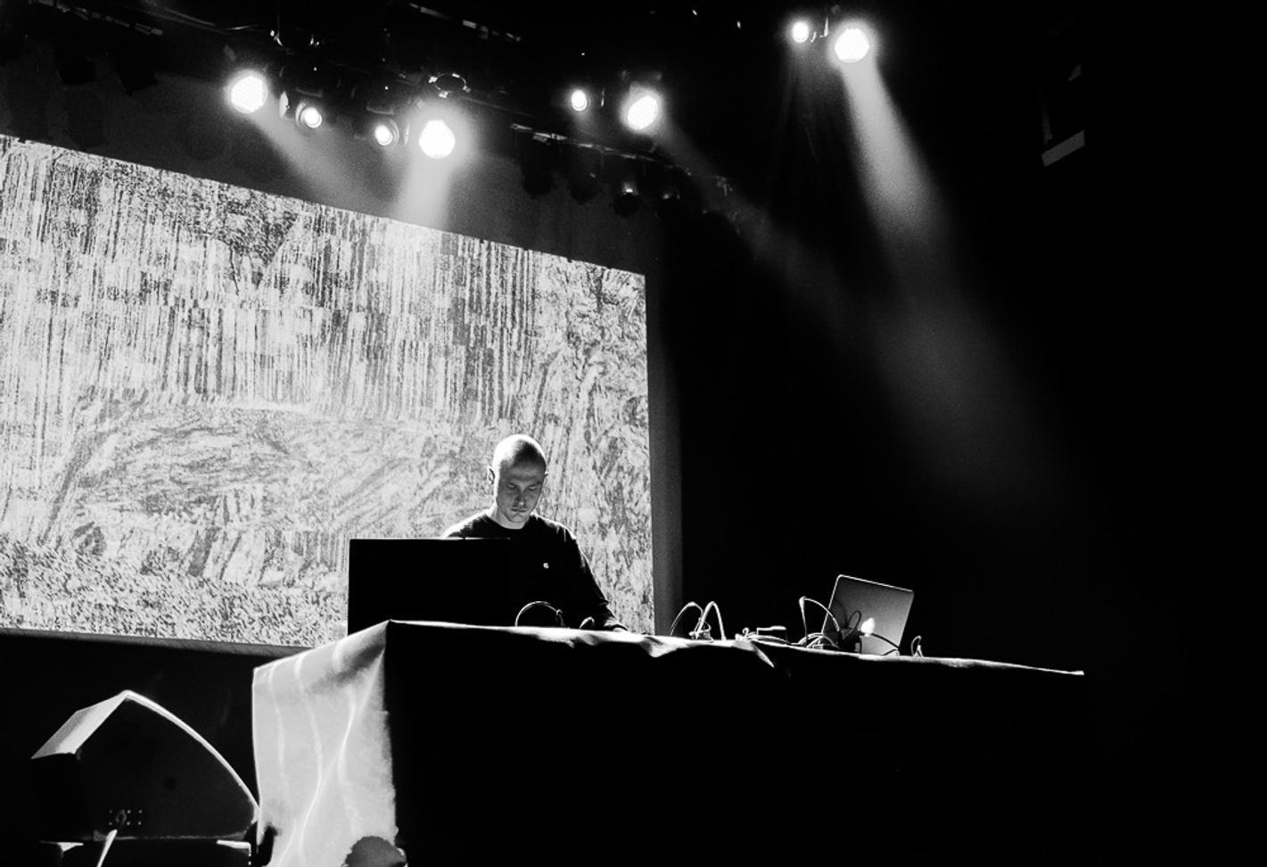 08_Lapalux