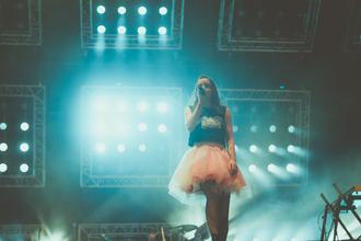 chvrches2
