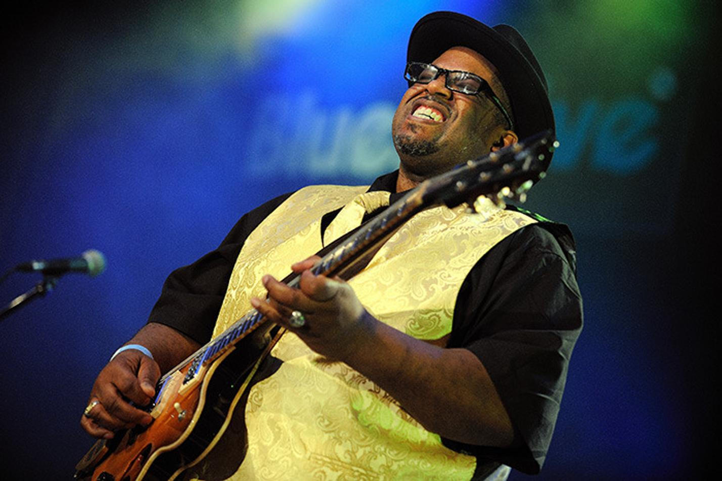 17BluesAlive1016_SlamAllen1