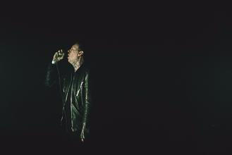 Cold Cave 06