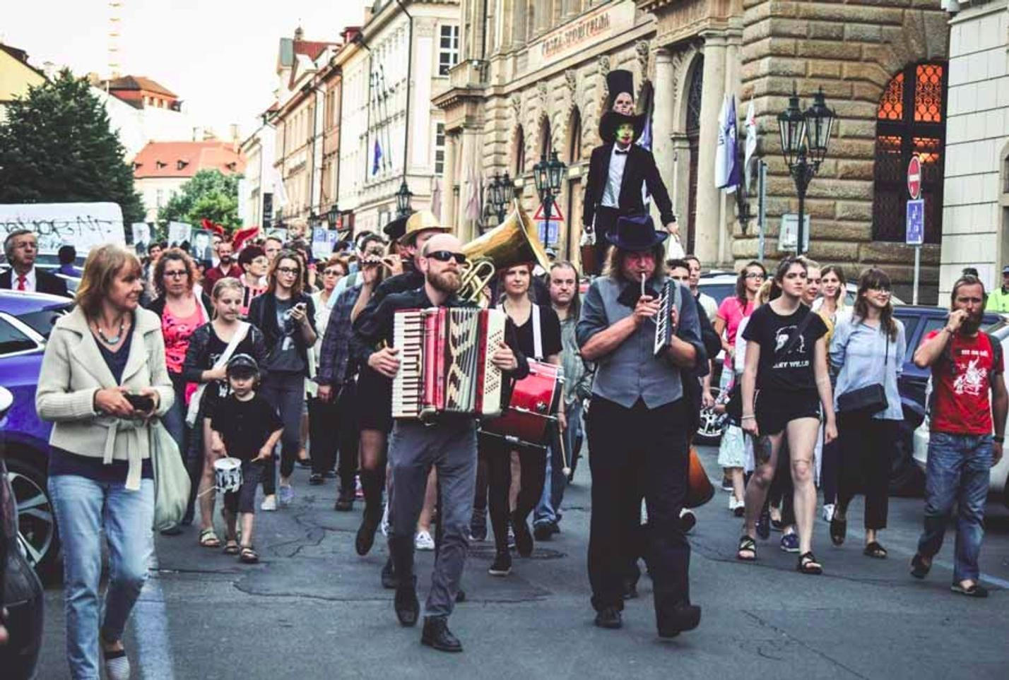Průvod za busking 2