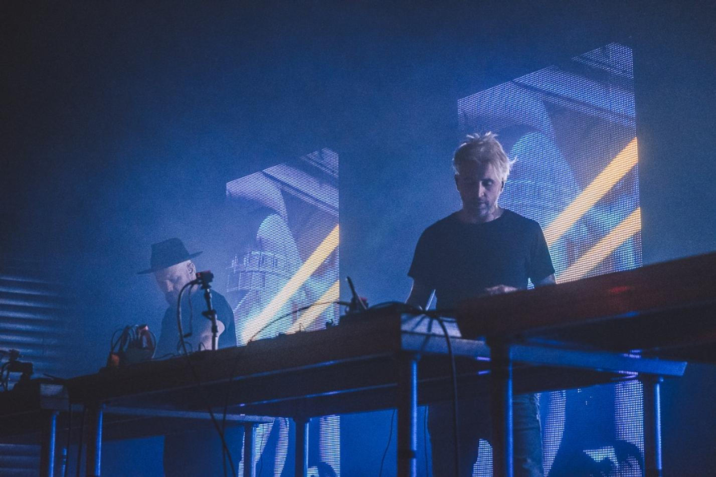 09_Glitch Mob