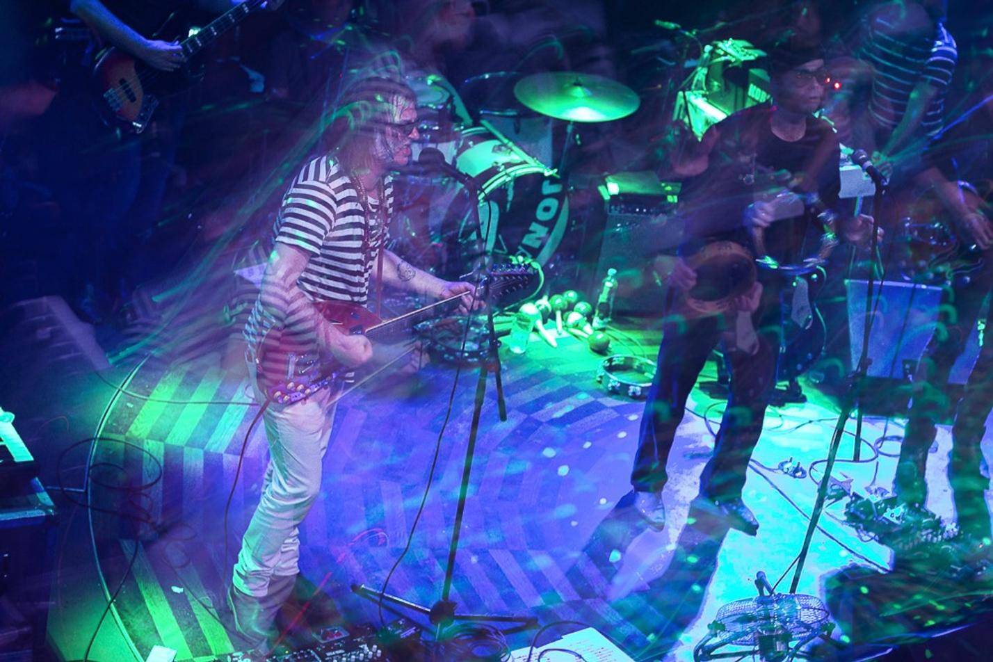 17_Brian_Jonestown_Massacre_31_08_2016_LMB_Praha