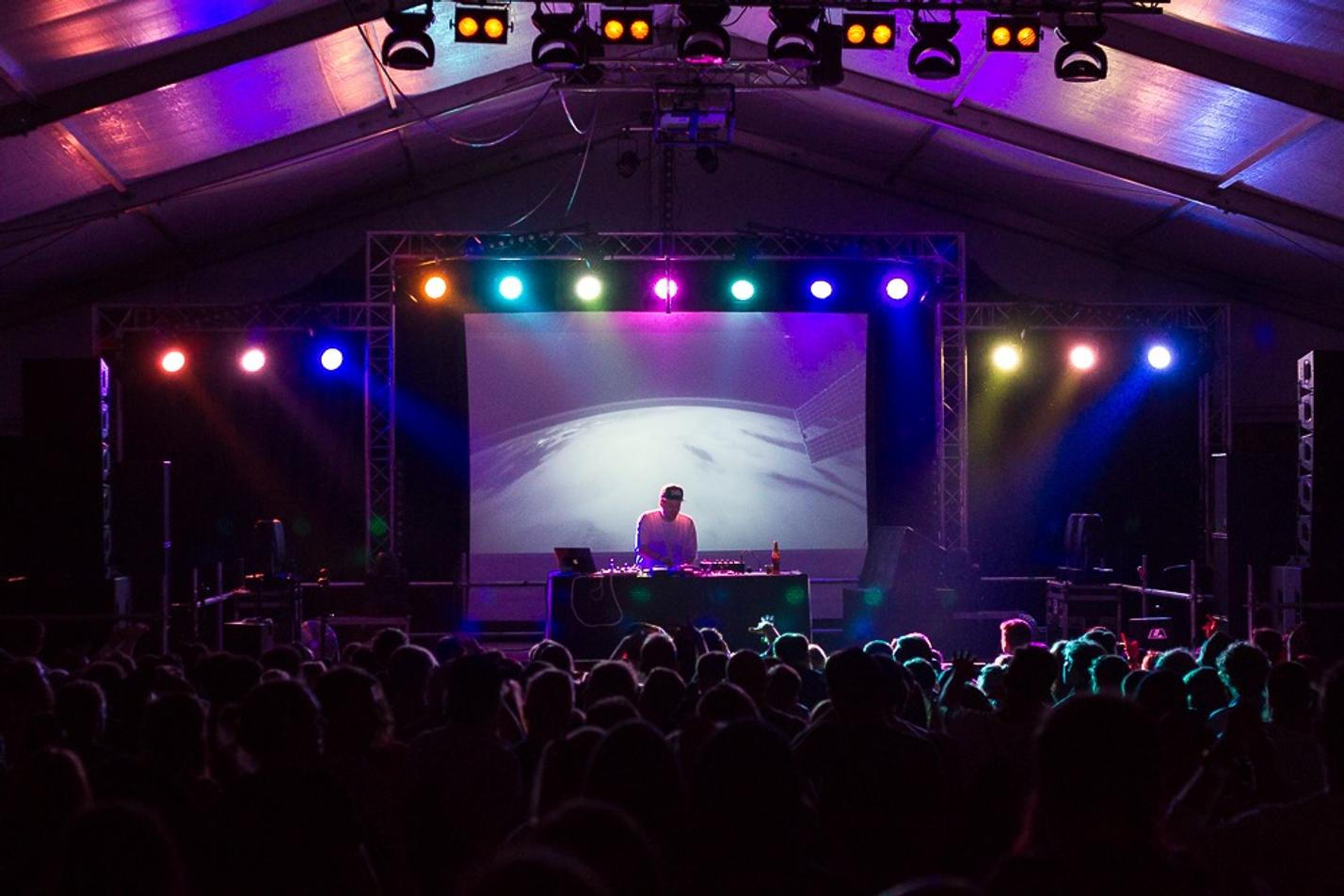 15_Machinedrum_Off_2016