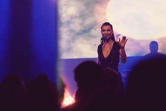 Chrysta Bell 1 (9)