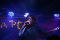 04_Little Simz_Chapeau Rouge Prague