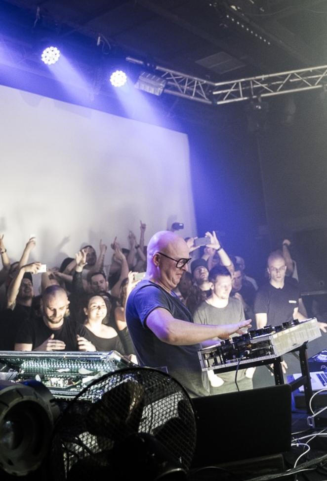 12_Stephan Bodzin