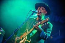 Eric Bibb