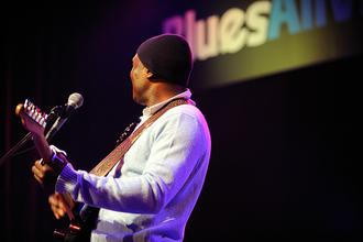 BluesAlive_RolandTchakounte3