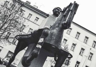 Pomník Jaroslava Haška