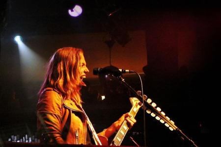 005_halestorm