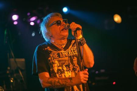 uk_subs_0001