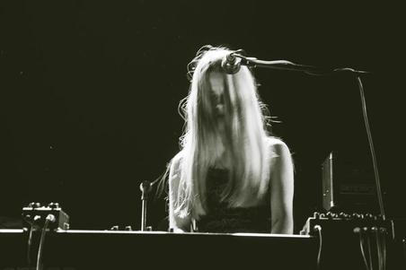 annavonhausswolff-001m