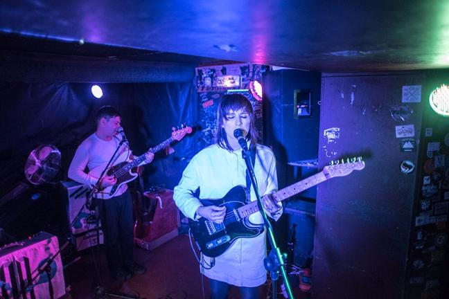 cate le bon-3