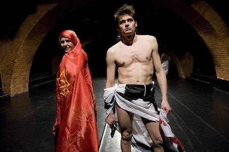 cerna zem 03