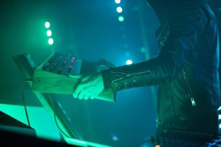 01_Perturbator